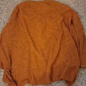 3/4 sleeve sweater